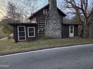100 Eisenhower Rd, Jonesborough, TN 37659