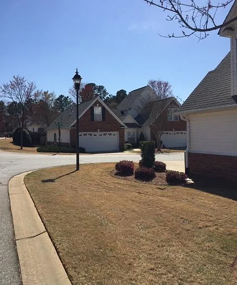 301 Ivystone Dr — Photo 17