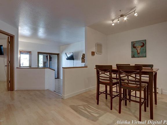 2nd image of 9730 Vanguard Dr APT 11