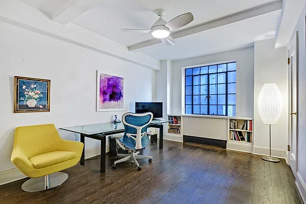 Sold by HomeDax Real Estate | media 10