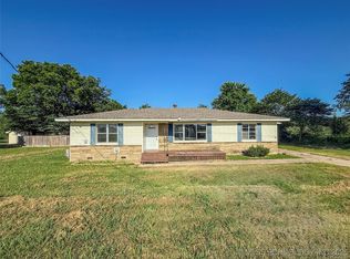 407 N Bliss Ave, Tahlequah, OK 74464