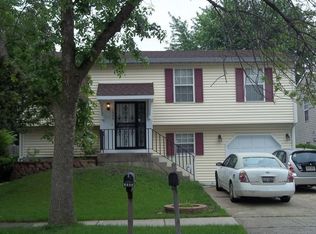 1545 Brighton Cir, Aurora, IL 60506