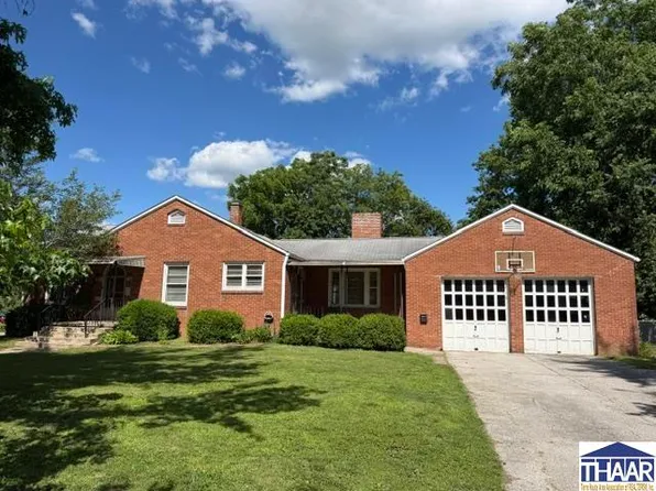 801 White St, Clay City, IN 47841