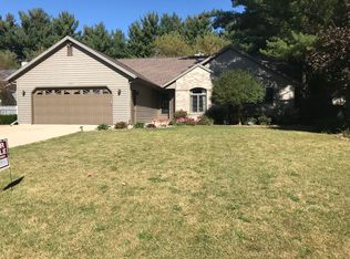 3617 Candlewood Dr, Janesville, WI 53546