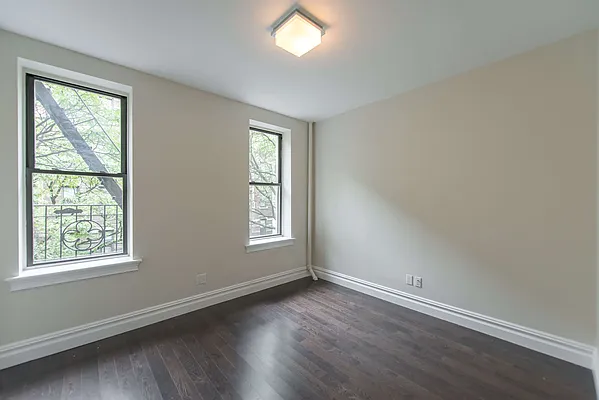 Rented by Thor Equities | media 29