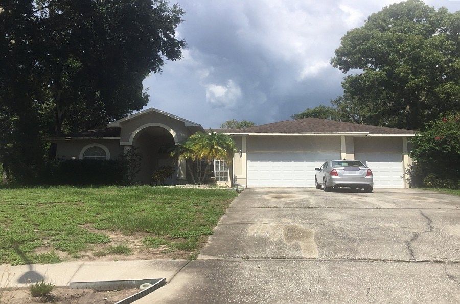 1st image of 4629 Glenbrook Ln