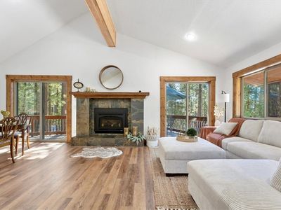 867 Jennifer St, Incline Village, NV, 89451