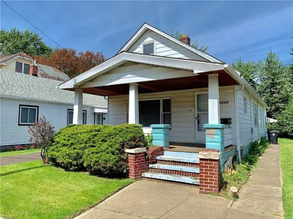6809 Chambers Ave, Cleveland, OH 44105