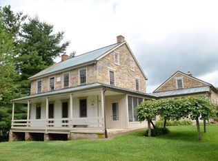 2038 Creek Rd, Manheim, PA 17545