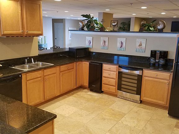 OWNER'S EVENT ROOM- 30TH FLR