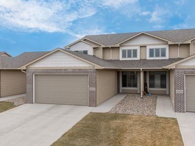2405 S Kinderhook Ave, Sioux Falls, SD, 57106