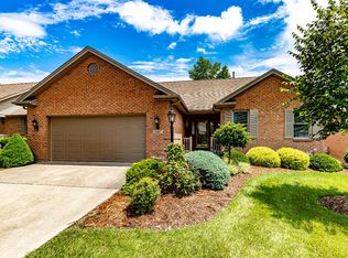 1207 Deerfield Cir #19, Hamilton, OH 45013