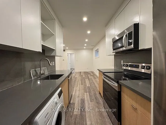 71 Chamberlain Ave #MAIN — Photo 6