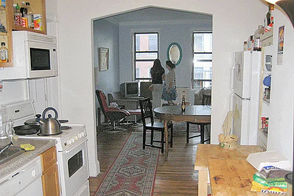 Rented by Chartwell Forest Hills Realty | media 15