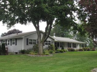 178 Burkeshire Dr, Horseheads, NY 14845