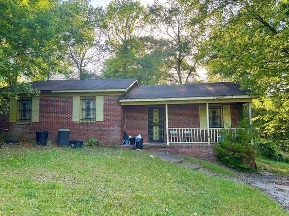 815 Englewood Dr, Columbus, GA 31907