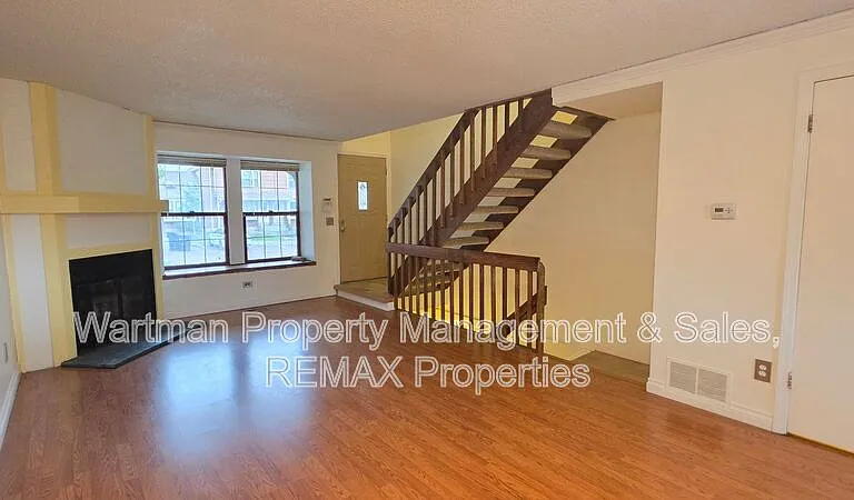6818 Ravencrest Dr — Photo 5