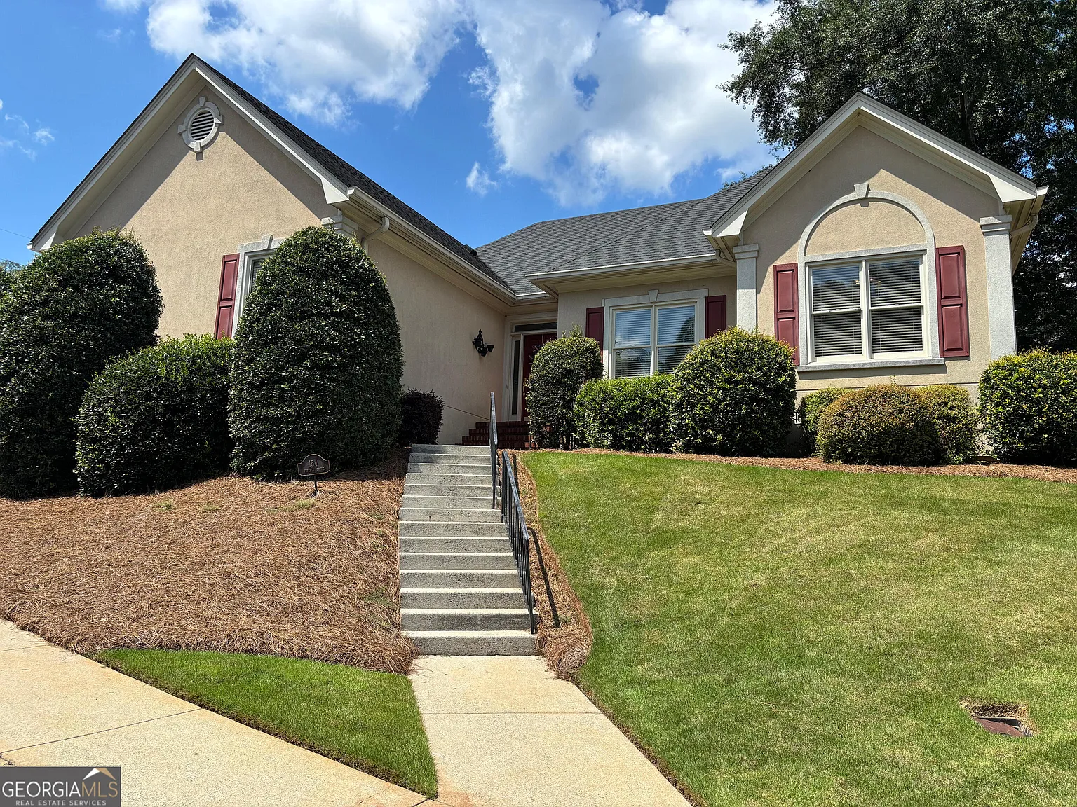 154 Vinings Dr photo 1