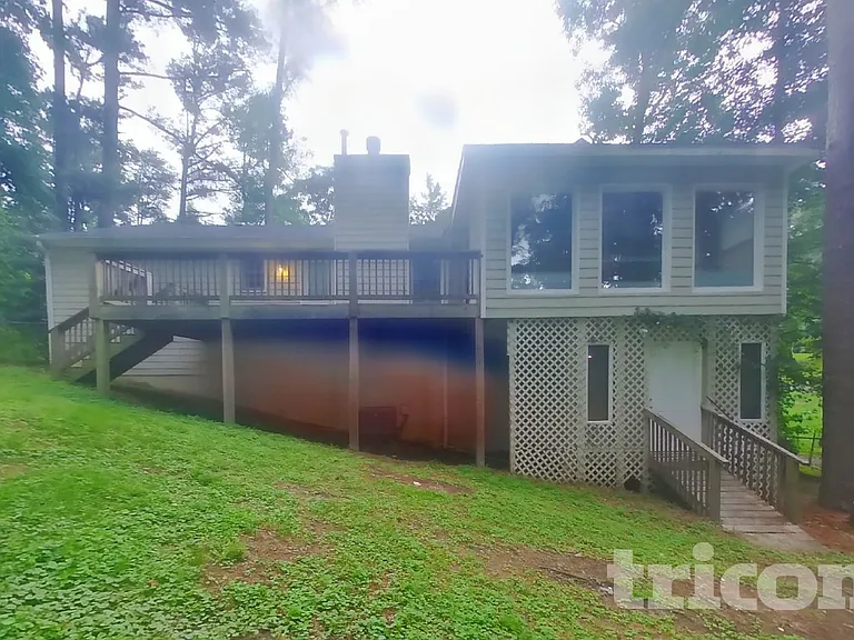 297 N Briar Rdg — Photo 20