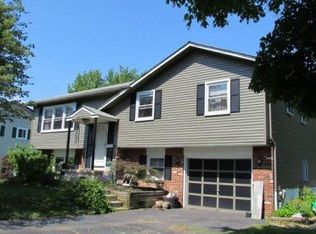 1209 Malatesta Ave, Upper Chichester, PA 19061