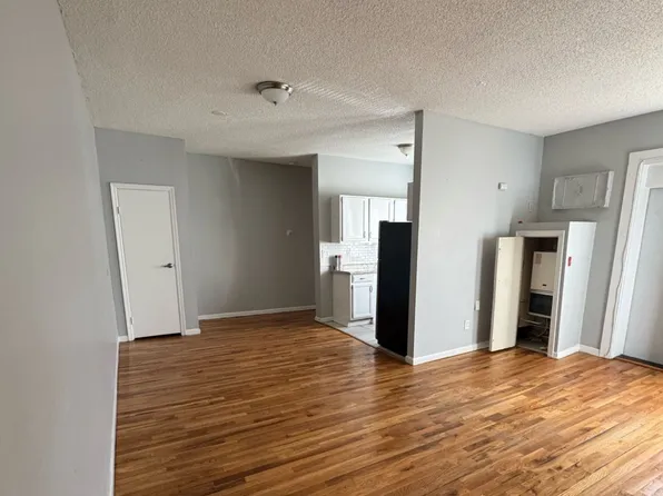 335 Wells St, Bridgeport, CT