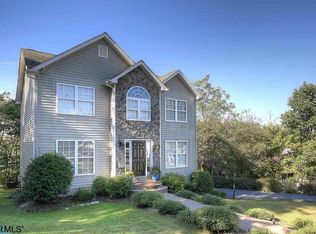 1000 Elliott Ave, Charlottesville, VA
