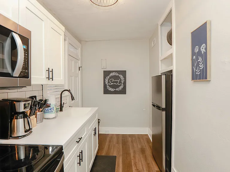 832 Brandon Ave #2 — Photo 10