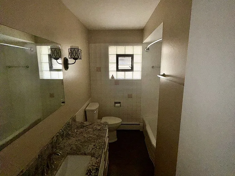 9 Scotdale Rd. — Photo 12