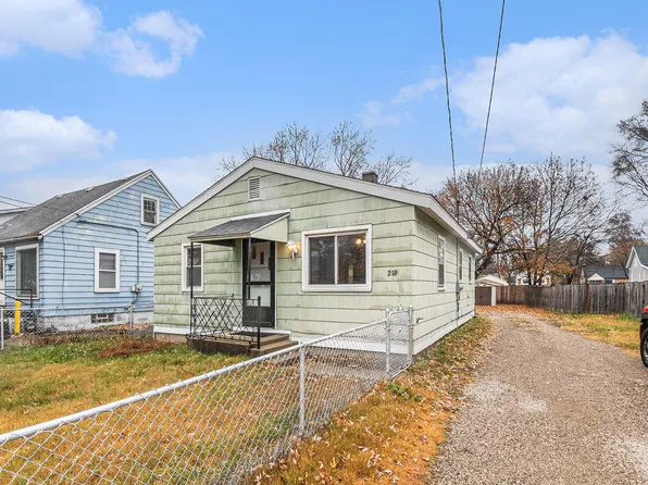 219 Wilbur St SE, Wyoming, MI 49548
