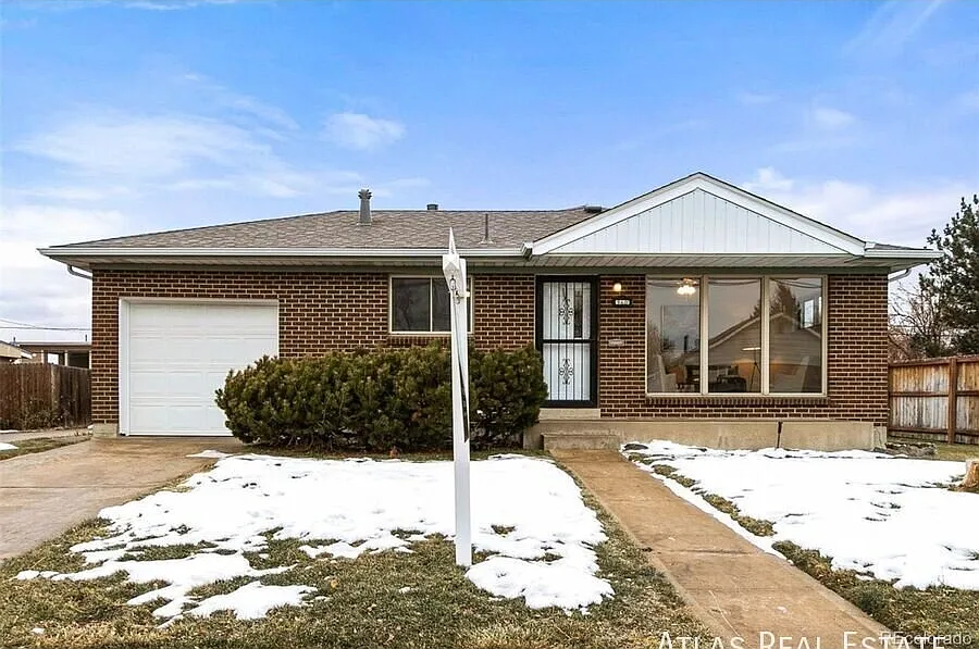 Bright, Spacious, and Full of Character Your Perfect Denver Home Awaits! — Photo 3