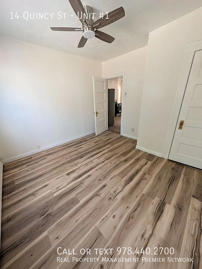 3 Bedroom in Manchester — Photo 1