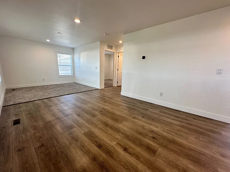 2060 N Ctr #432 — Photo 17