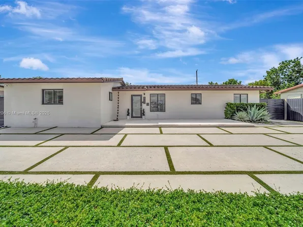 8340 NW 178th St, Hialeah, FL 33015