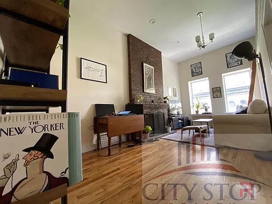 Rented by City Stop Realty | media 28