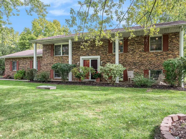 64468 Meadow Ridge Dr, Goshen, IN 46526