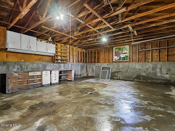 4th image of 2304 Cromwell Dr