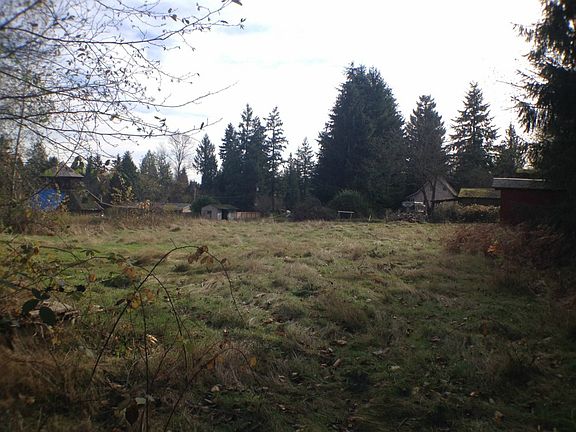 4th image of 10119 216th St SE