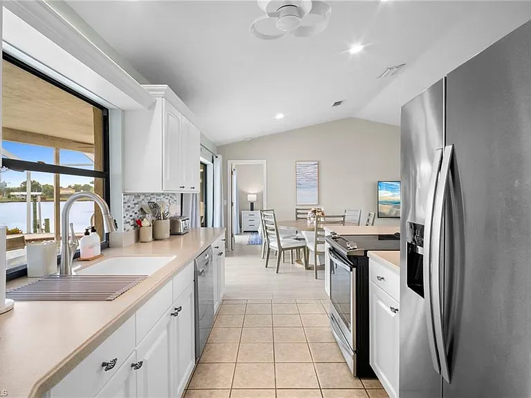 4530 W Coral Cir — Photo 14