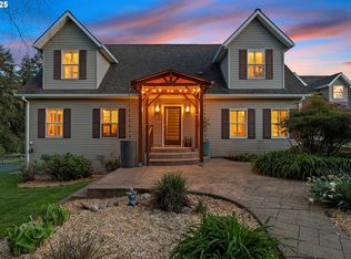 21800 NE Hidden Springs Rd, Dundee, OR 97115