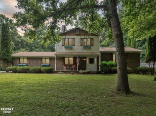 11206 E Atherton Rd, Davison, MI 48423