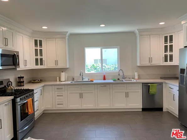 1123 S Clark Dr, Los Angeles, CA 90035