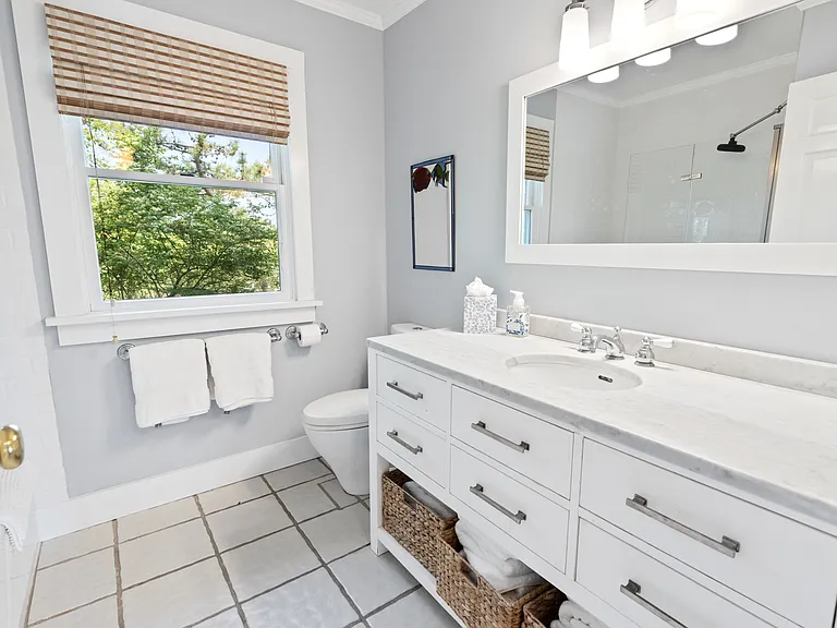 1420 Meadow Ln — Photo 23
