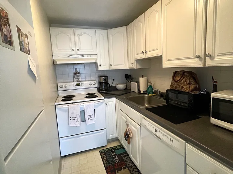 64 Highland Ave #4 — Photo 11