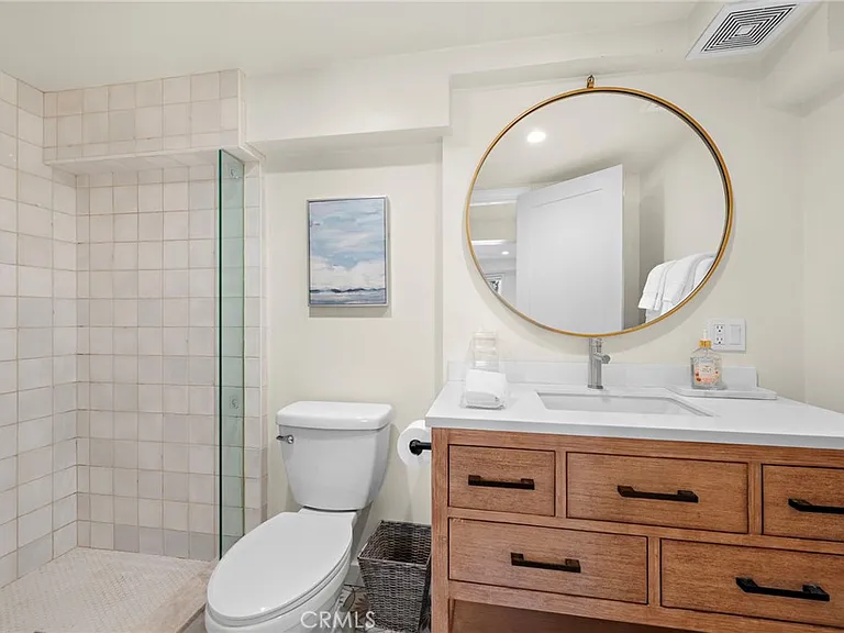233 Cajon St — Photo 10