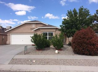 523 Manistee St SE, Albuquerque, NM 87123