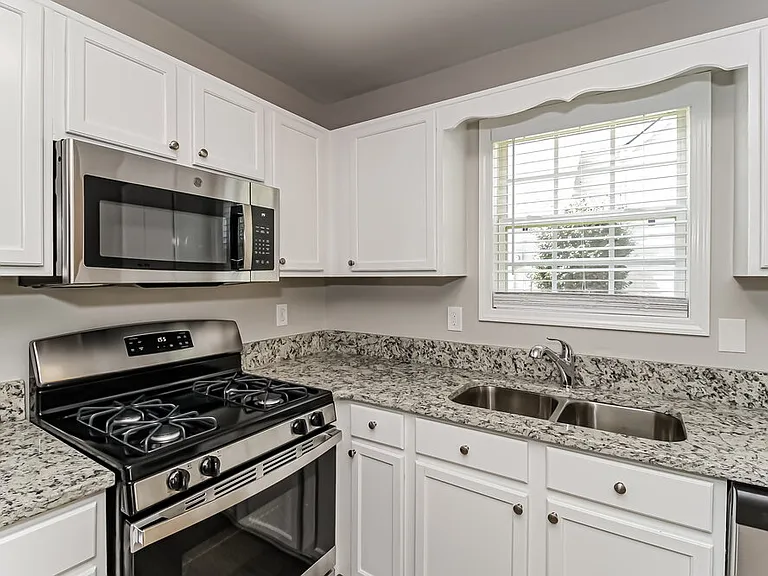 108 W Bridge Dr — Photo 8