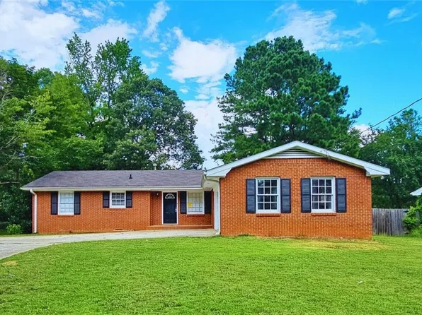 1822 Hallmark Dr, Griffin, GA 30223