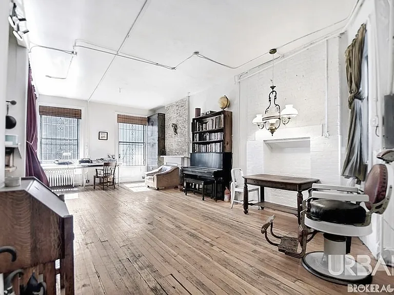 247 Grand St #2R — Photo 1