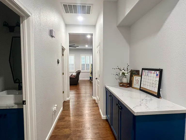 466 Mountain Meadows Dr — Photo 12