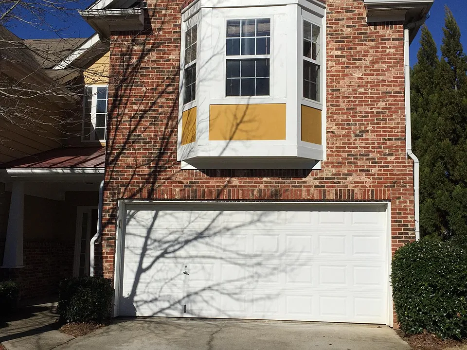 400 Creek Manor Way